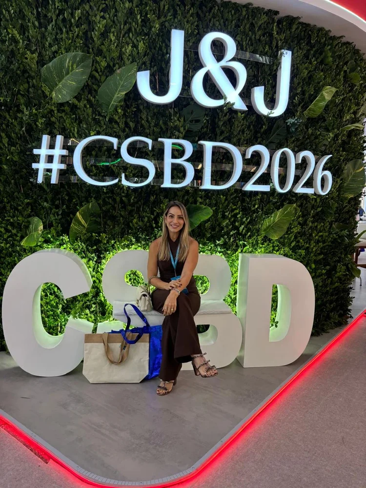 Dra. Bárbara Bastos em imersão científica